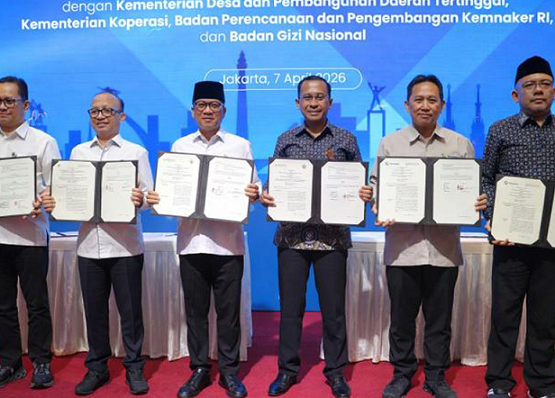 Foto: Kemenkop Teken MoU Bersama BPJS Kesehatan untuk Akselerasi Layanan Kesehatan di Desa