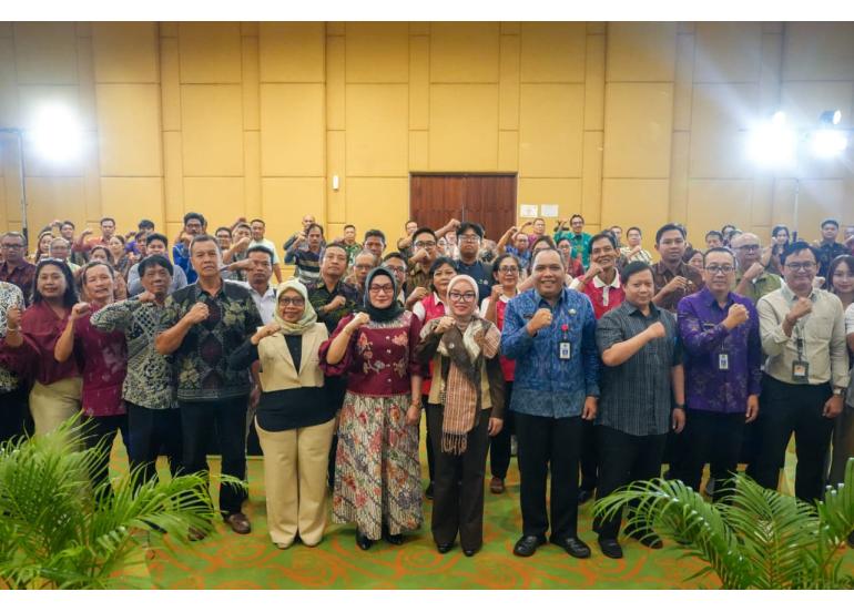 Foto: Wamenkop Tegaskan Kopdes Merah Putih Jadi Mitra Perkuat Ekonomi Desa