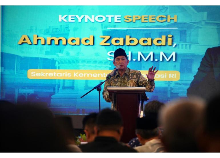 Foto: Kemenkop Ajak Koperasi-Koperasi Besar Perkuat KDKMP