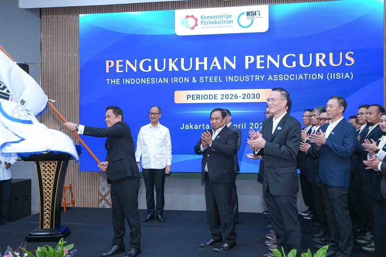 Foto: Pengukuhan Pengurus IISIA, Kemenperin Perkokoh Industri Baja Nasional di Kancah Global