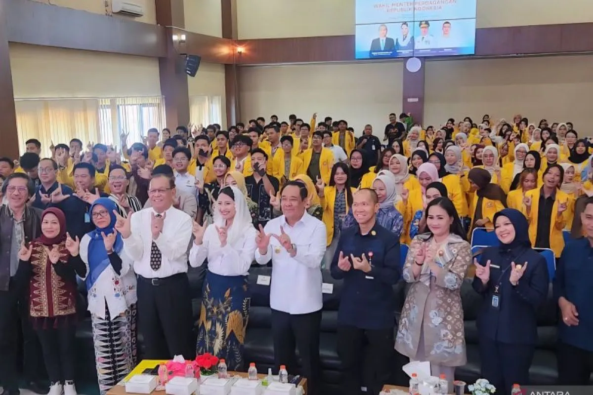 Foto: Wamendag Bantu Produk Lokal Akses Pasar Luar Negeri