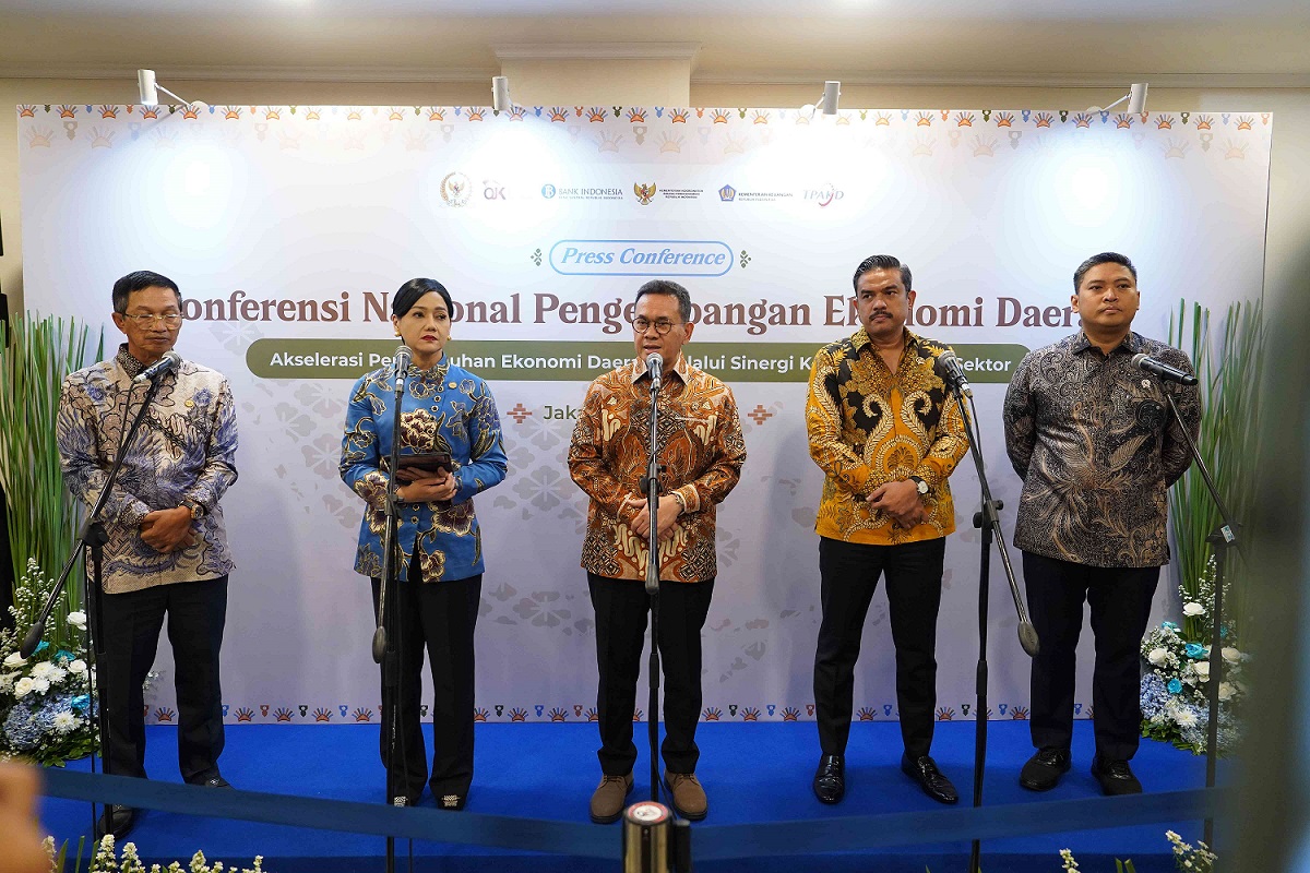 Foto: Mendag Busan Optimistis Perdagangan Indonesia Tetap Tumbuh di Tengah Tantangan Perdagangan Global