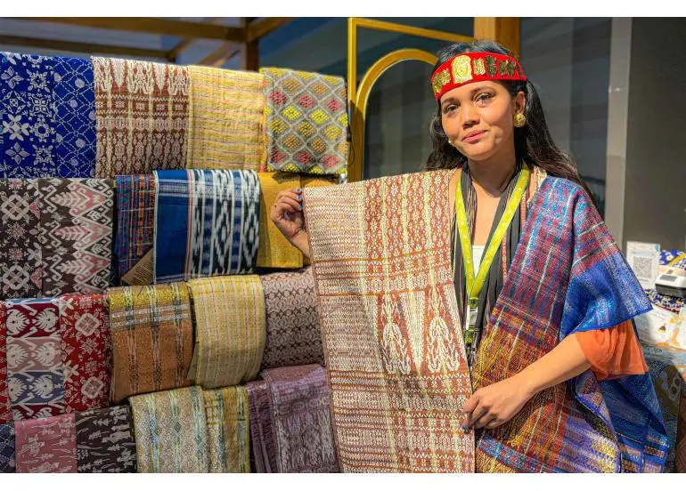 Foto: Saat UMKM Wastra Nusantara Jadi Penjaga Alam dan Penopang Ekonomi