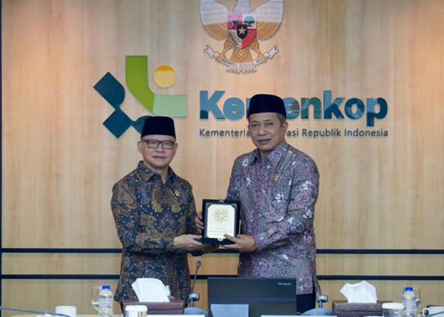 Foto: Kemenkop dan Kementerian P2MI Sinergi Perkuat Kopdes Merah Putih dan Pemberdayaan Pekerja Migran