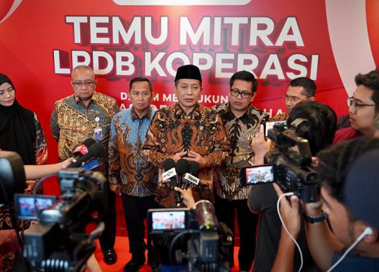 Foto: Menkop Siapkan Embrio Hub Kopdes Merah Putih Sebagai Pusat Konsolidasi dan Interkoneksi