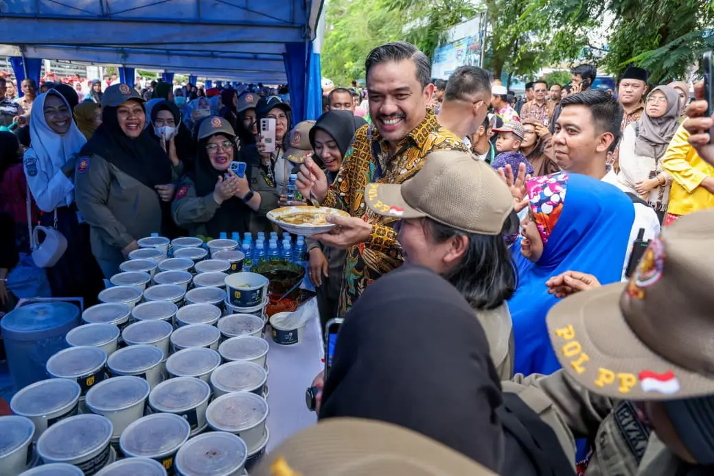 Foto: Menteri UMKM Dorong Soto Banjar Masuk Identitas Gastronomi Dunia