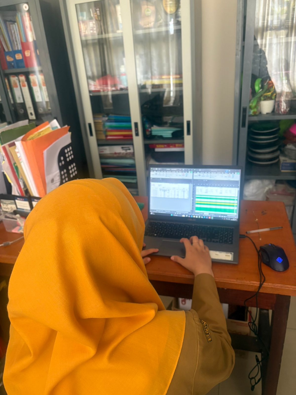 Foto: PENATAUSAHAAN BARANG MILIK DAERAH DIPERKUAT, DISNAKER KAB. LAMONGAN TERAPKAN KARTU PERSEDIAAN