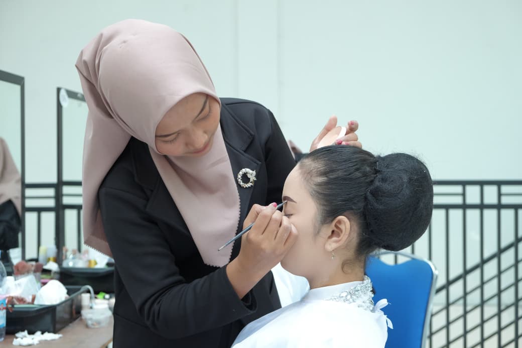 Foto: EVALUASI KEBERHASILAN PROGRAM PELATIHAN BERBASIS KOMPETENSI