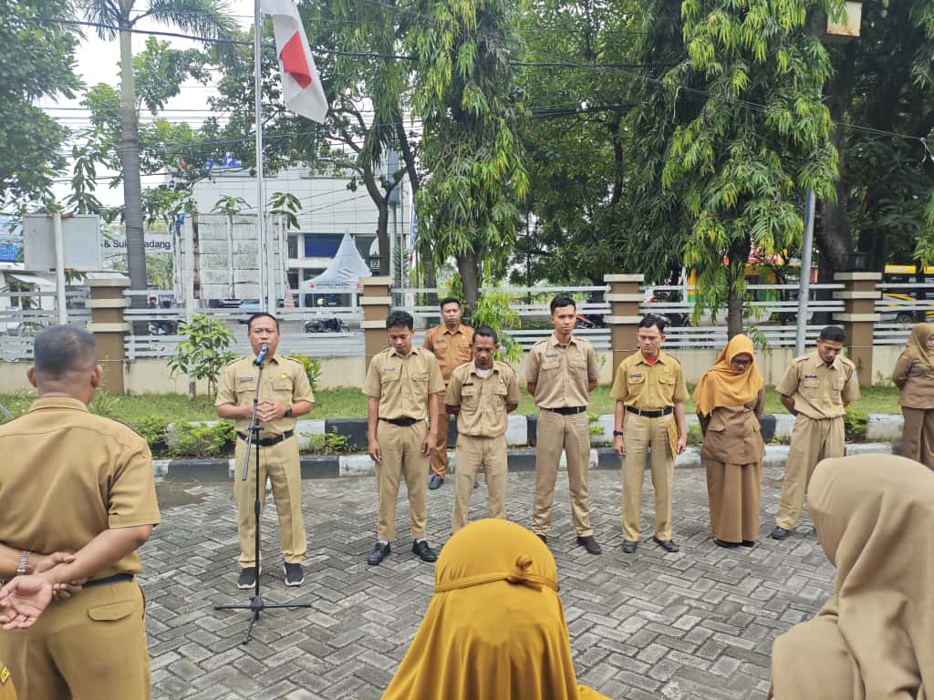 Foto: APEL PAGI, KEPALA DISNAKER TEKANKAN UNTUK MENINGKATKAN KINERJA PEGAWAI