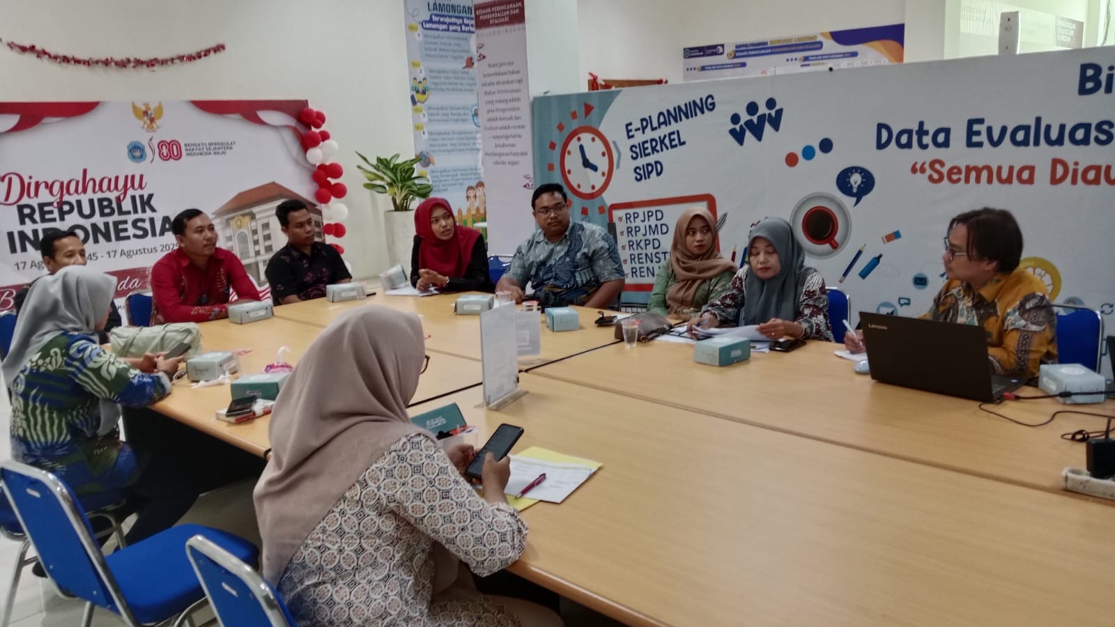 Foto: DESK PENGISIAN DATA PENANGGULANGAN KEMISKINAN 2025