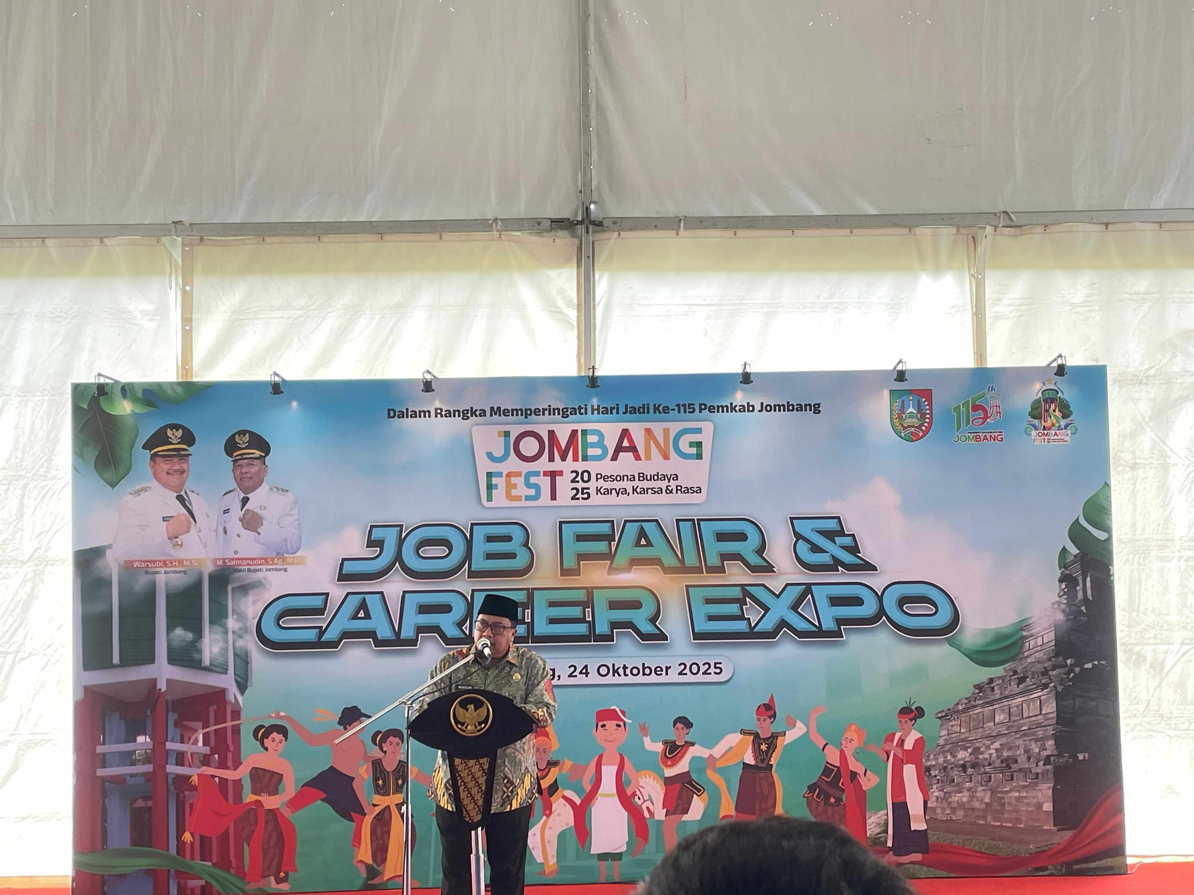 Foto: PEMBUKAAN JOB FAIR DAN CAREER EXPO KABUPATEN JOMBANG TAHUN 2025