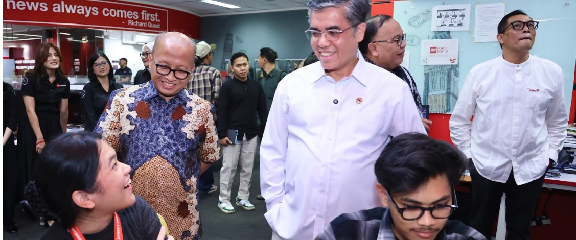 Foto: UPAYA CETAK SDM UNGGUL: MENAKER TEKANKAN PENTINGNYA UJI KOMPETENSI, MITRA MAGANG WAJIB AKTIF FASILITASI PESERTA!