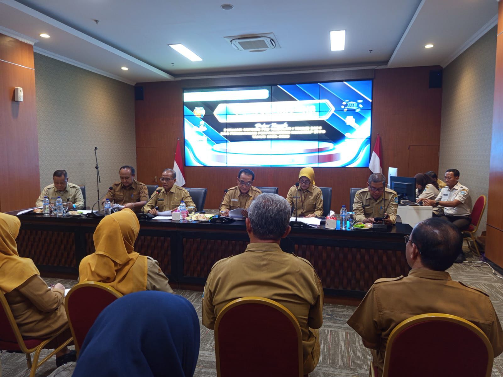 Foto: DISNAKER LAMONGAN HADIRI RAPAT EVALUASI PAD TRIWULAN I TAHUN 2026