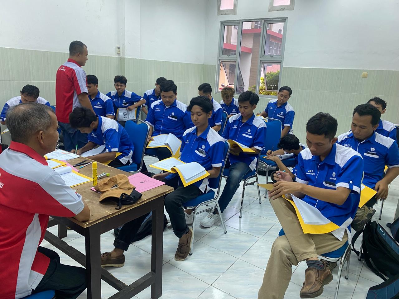 Foto: MEMBUKA PINTU KARIER : PELUANG SERTIFIKASI KOMPETENSI MELALUI PROGRAM PELATIHAN BLK
