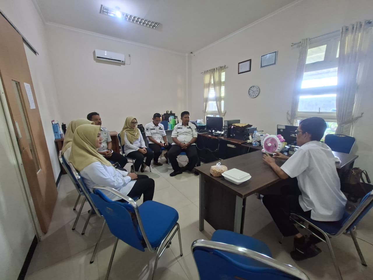 Foto: Sinergi Tekan Pengangguran: Rapat Evaluasi Bidang IPK Disnaker Lamongan Siap Optimalkan Pasar Kerja