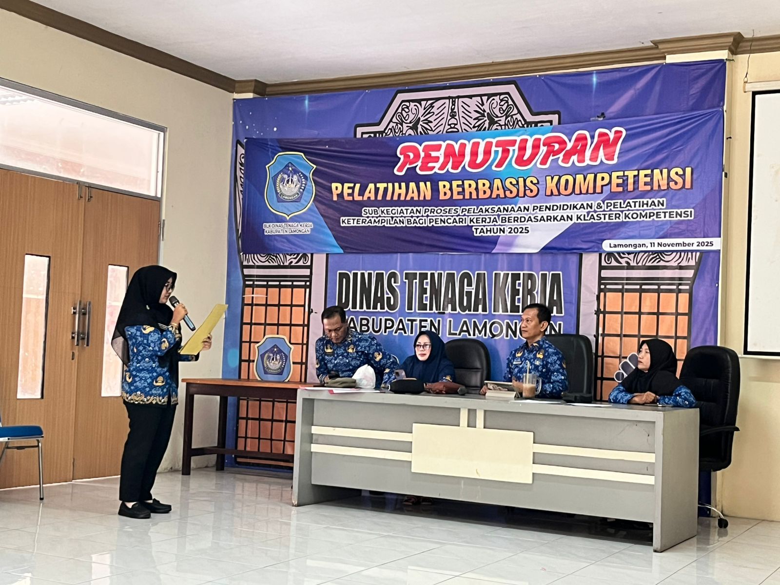 Foto: SEMARAK HUT KORPRI KE 54, DISNAKER MELAKSANAKAN AUDISI