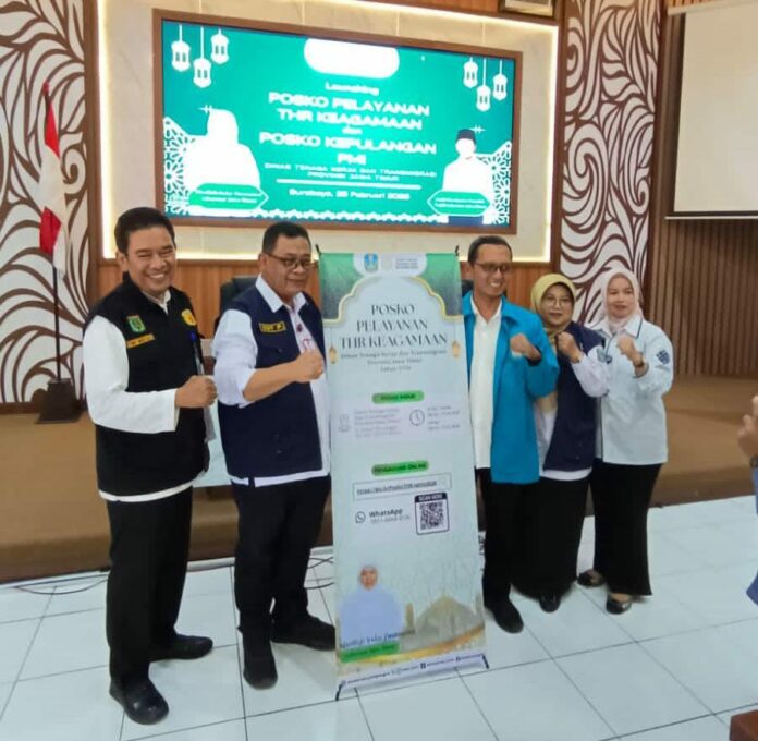 Foto: GERCEP, PEMPROV JATIM BUKA 54 POSKO PELAYANAN THR DAN KEPULANGAN PMI DI BANDARA JUANDA