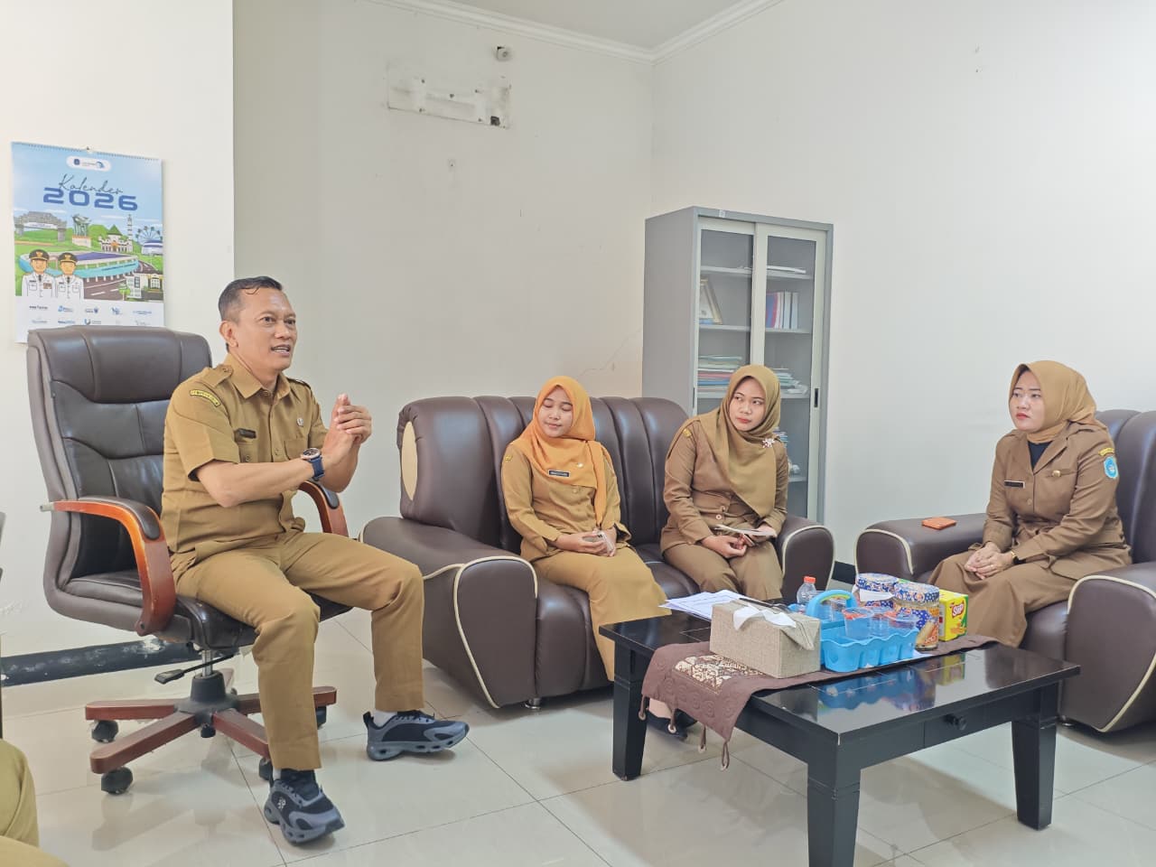 Foto: EVALUASI MEI 2026: KOMITMEN TIM PUBLIKASI DISNAKER LAMONGAN SAJIKAN INFORMASI AKURAT DAN HUMANIS