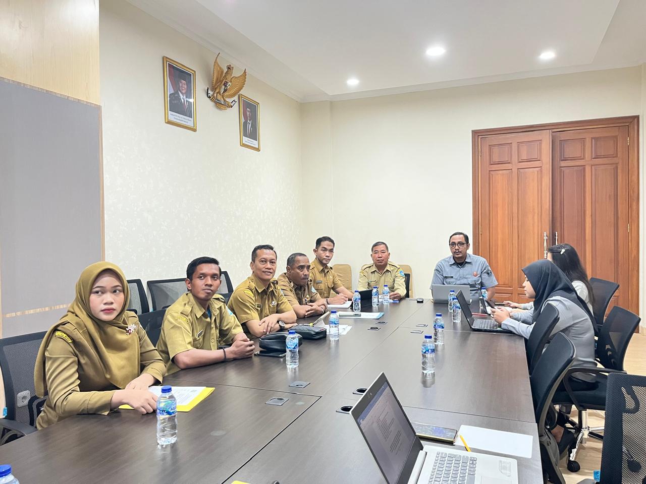 Foto: RAPAT HARMONISASI, PEMBULATAN DAN PEMANTAPAN KONSEPSI RANCANGAN PERATURAN BUPATI LAMONGAN