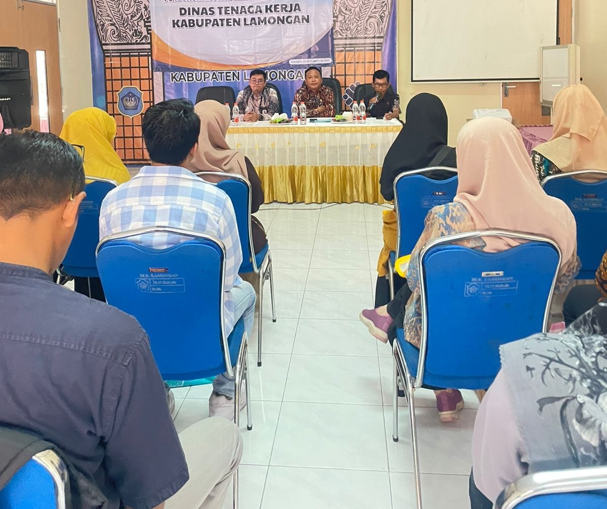 Foto: PENGUATAN KOORDINASI BERSAMA BKK SMK UNTUK MENDUKUNG PENYERAPAN TENAGA KERJA LULUSAN SEKOLAH