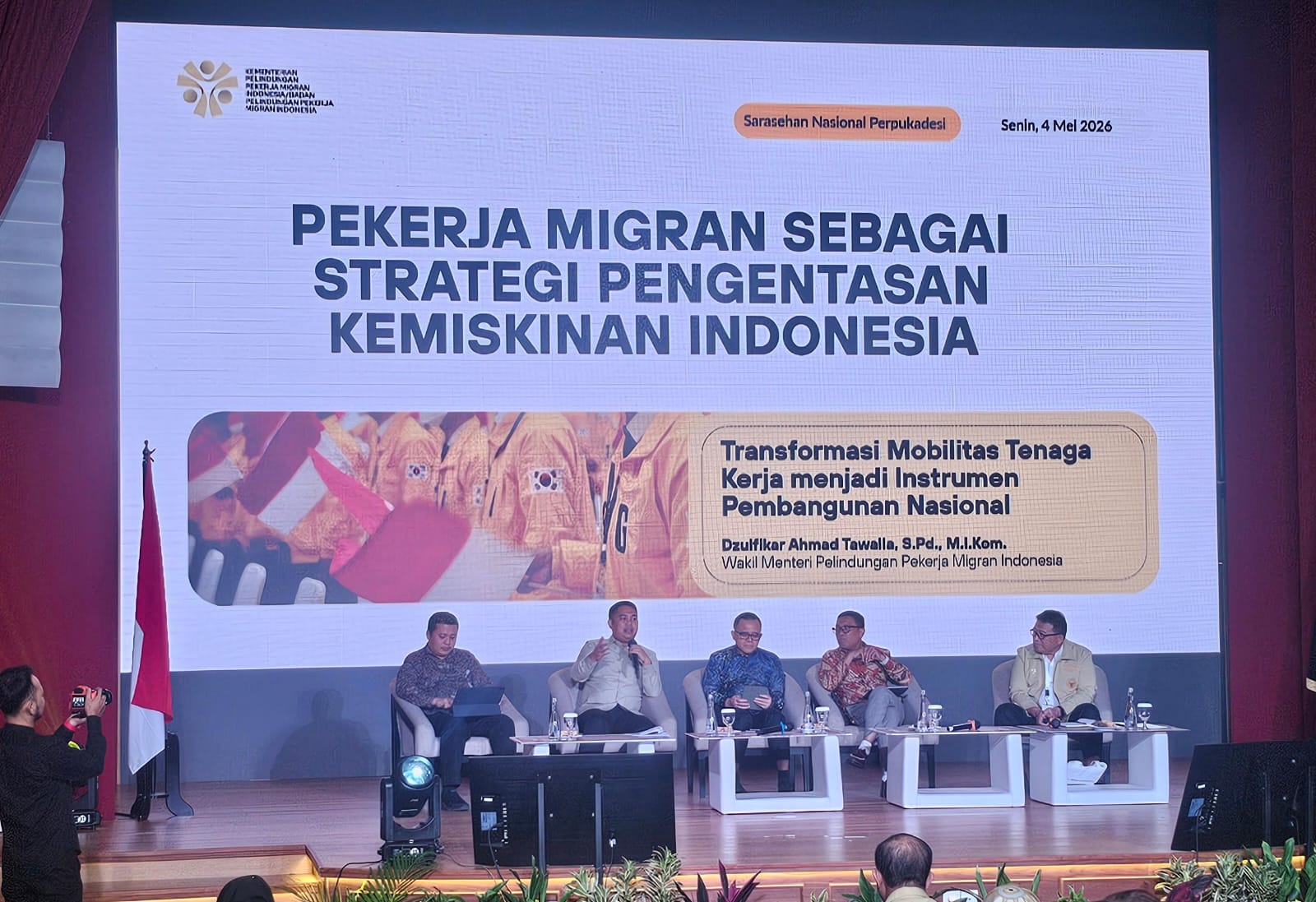 Foto: PERKUAT KEPEMIMPINAN DAERAH BERKELANJUTAN, DISNAKER LAMONGAN IKUTI SARASEHAN NASIONAL PERPUKADESI