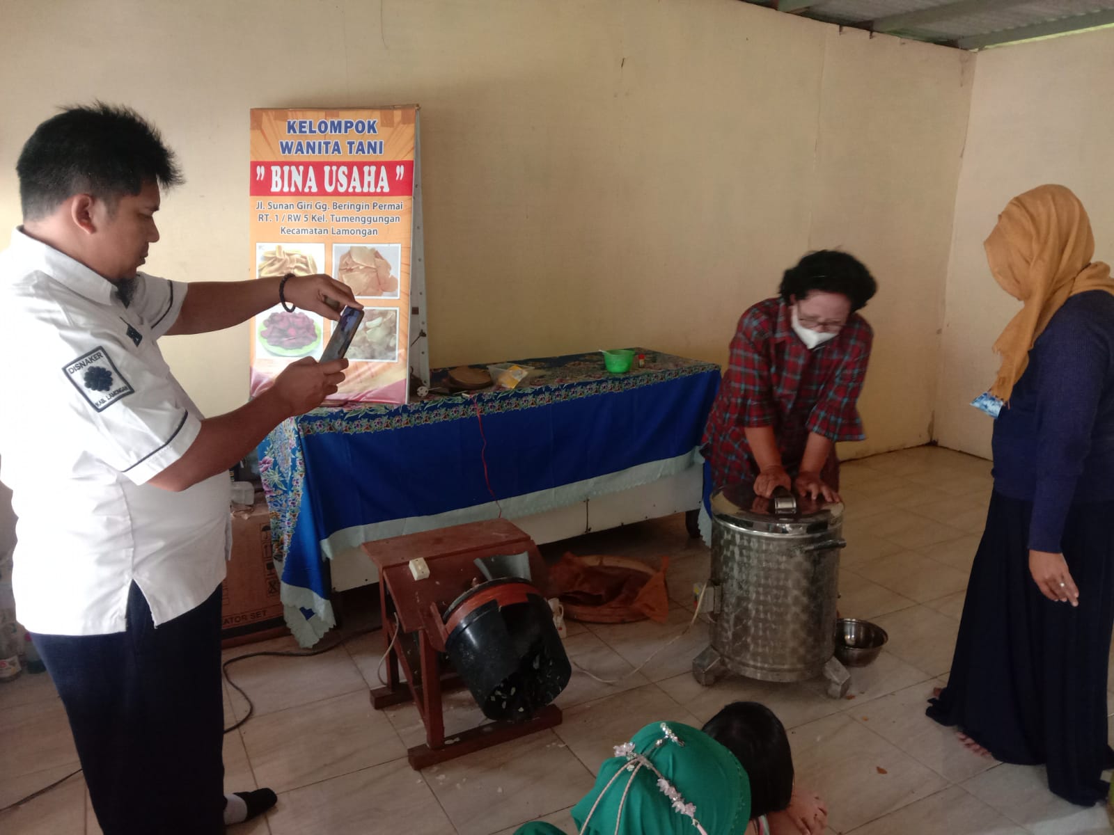 Foto: DISNAKER BIDANG IPK TINGKATKAN PENGAWASAN PRODUKTIVITAS PERUSAHAAN BINA USAHA