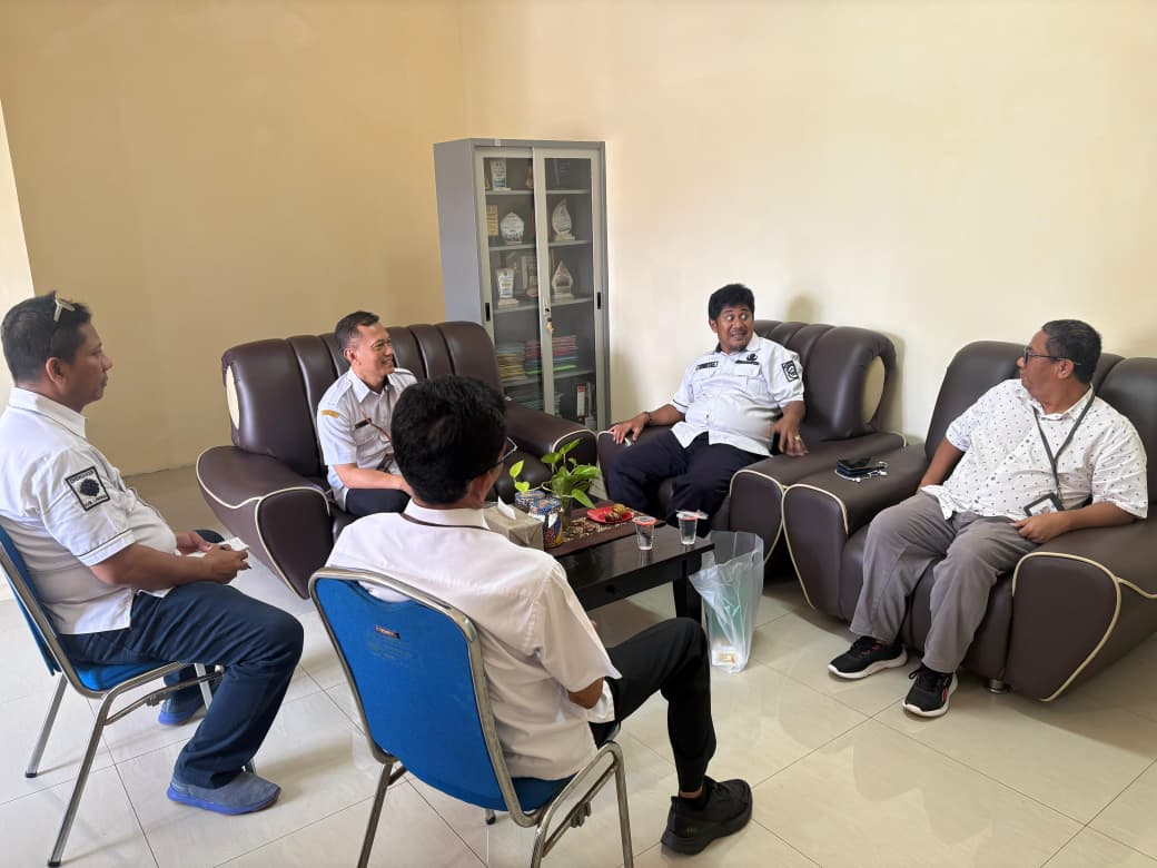 Foto: DORONG SDM SIAP KERJA, DISNAKER LAMONGAN SAMBUT PROGRAM MAGANG PT. JAKAMITRA INDONESIA