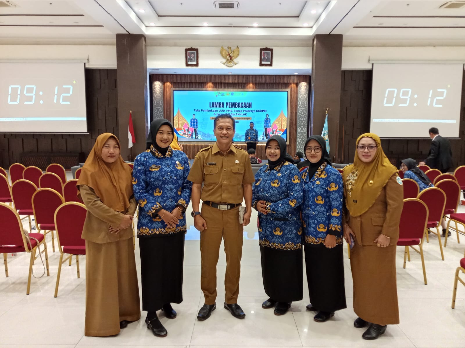 Foto: LOMBA PEMBACAAN TEKS UUD 1945, PANCA PRASETYA DAN IKRAR ASN DALAM RANGKA HUT KORPRI KE-54