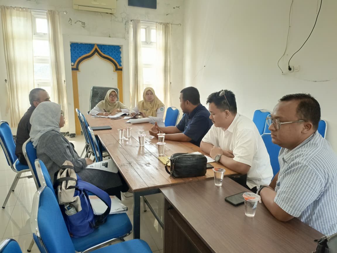 Foto: KLARIFIKASI KEDUA PENYELESAIAN PERSELISIHAN HUBUNGAN INDUSTRIAL ANTARA PEKERJA DAN PERUSAHAAN