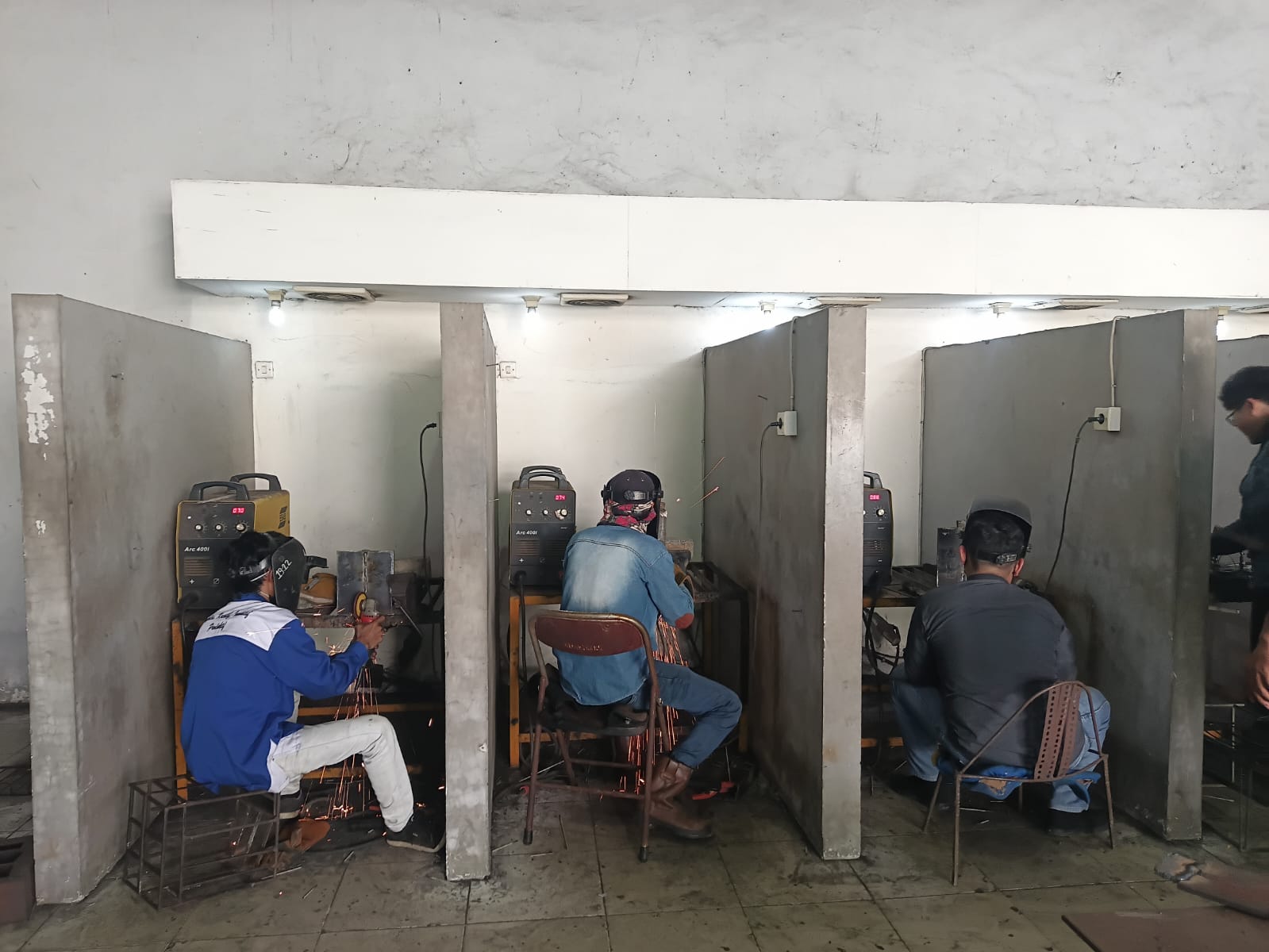 Foto: PELATIHAN LAS SMAW 3G BERJALAN LANCAR DAN TERUKUR