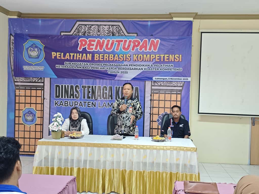 Foto: PENUTUPAN PEALTIHAN PEMELIHARAAN KENDARAAN RINGAN/MEKANIK MOBIL WUJUDKAN SDM OTOMATIF YANG TERAMPIL DAN KOMPETEN