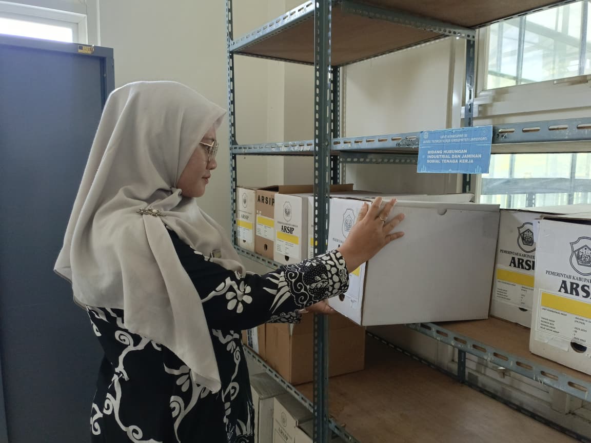 Foto: KEARSIPAN BUKAN SEKEDAR MENYIMPAN, TETAPI MENUNJANG PELAYANAN