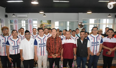 Foto: TEPIS STIGMA NEGATIF, BUPATI YES GELAR KOMPETISI DOMINO PERDANA DI LAMONGAN