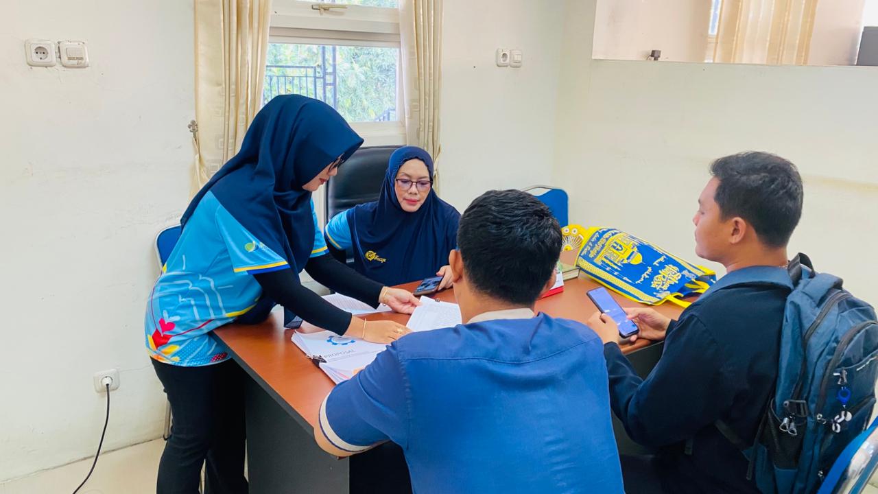 Foto: BLK DISNAKER LAMONGAN MENERIMA KONSULTASI PENDAFTARAN BLKK OLEH MA MUHAMMADIYAH 13 ENTREPENEUR SIDODADI