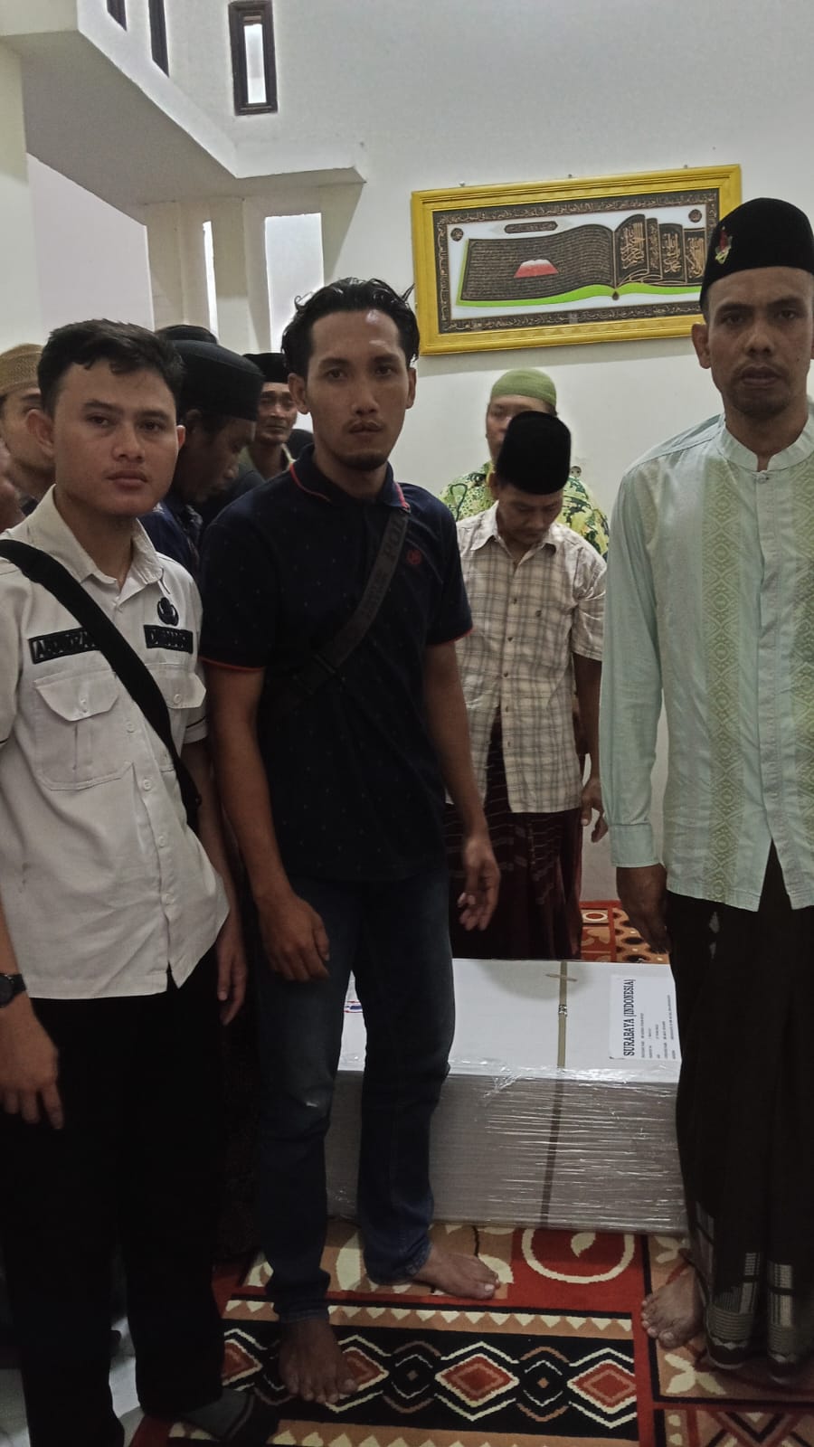 Foto: DISNAKER LAMONGAN FASILITASI PEMULANGAN JENAZAH PMI ASAL PACIRAN DARI MALAYSIA