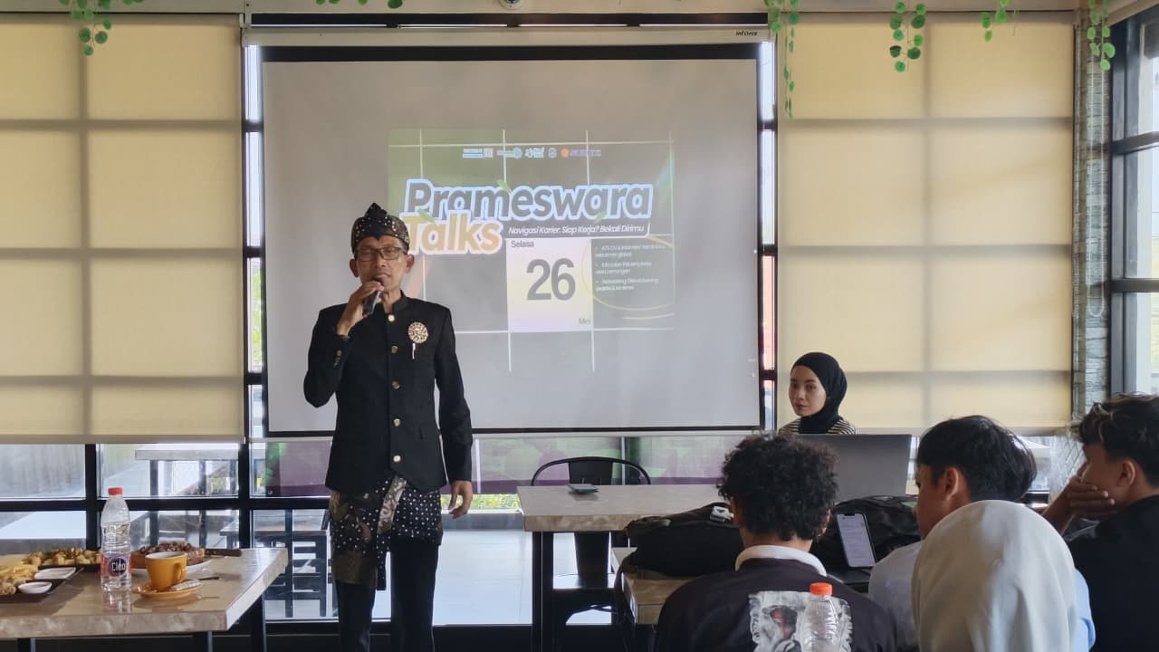 Foto: DISNAKER MENJADI NARASUMBER PRAMESWARA TALK, NAVIGASI KARIR. SIAP KERJA? BEKALI DIRIMU