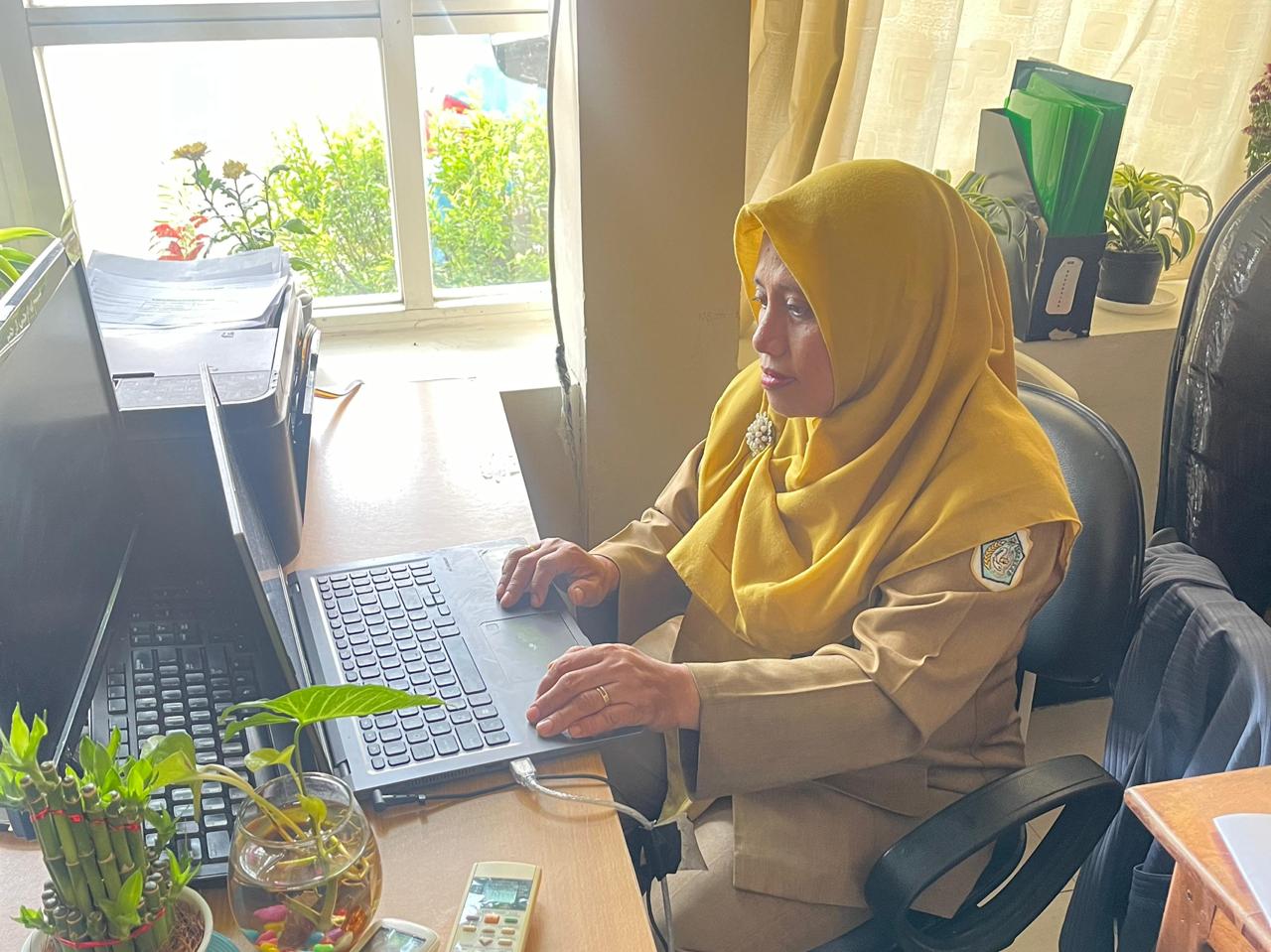 Foto: KASUBAG UMUM DAN KEPEGAWAIAN DISNAKER LAMONGAN IKUTI SOSIALISASI MANAJEMEN TALENTA ASN SECARA DARING