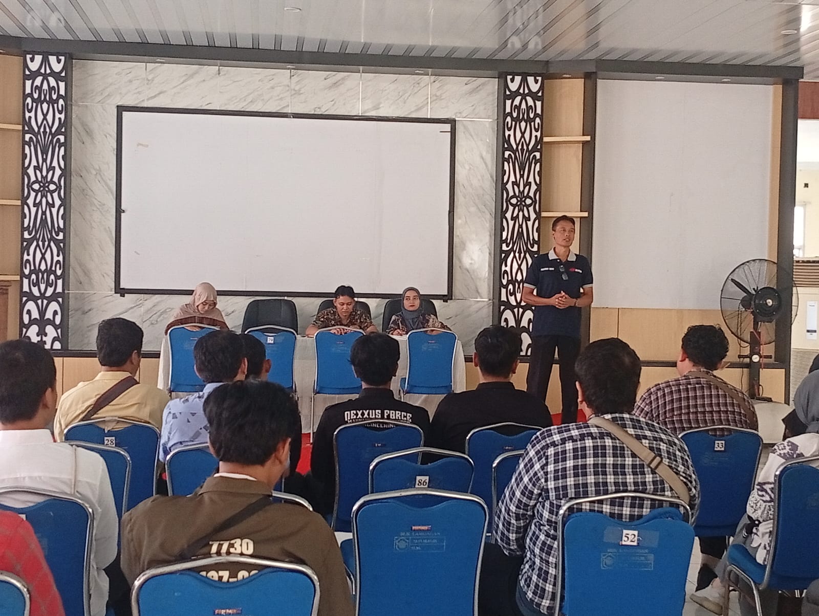 Foto: BLK DISNAKER LAMONGAN GELAR WAWANCARA CALON PESERTA PELATIHAN VOKASI NASIONAL TAHUN 2026