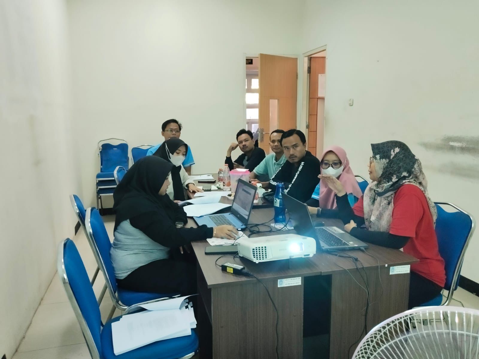 Foto: DISNAKER LAMONGAN GELAR RAPAT PERENCANAAN PERDA PERBUP KETENAGAKERJAAN