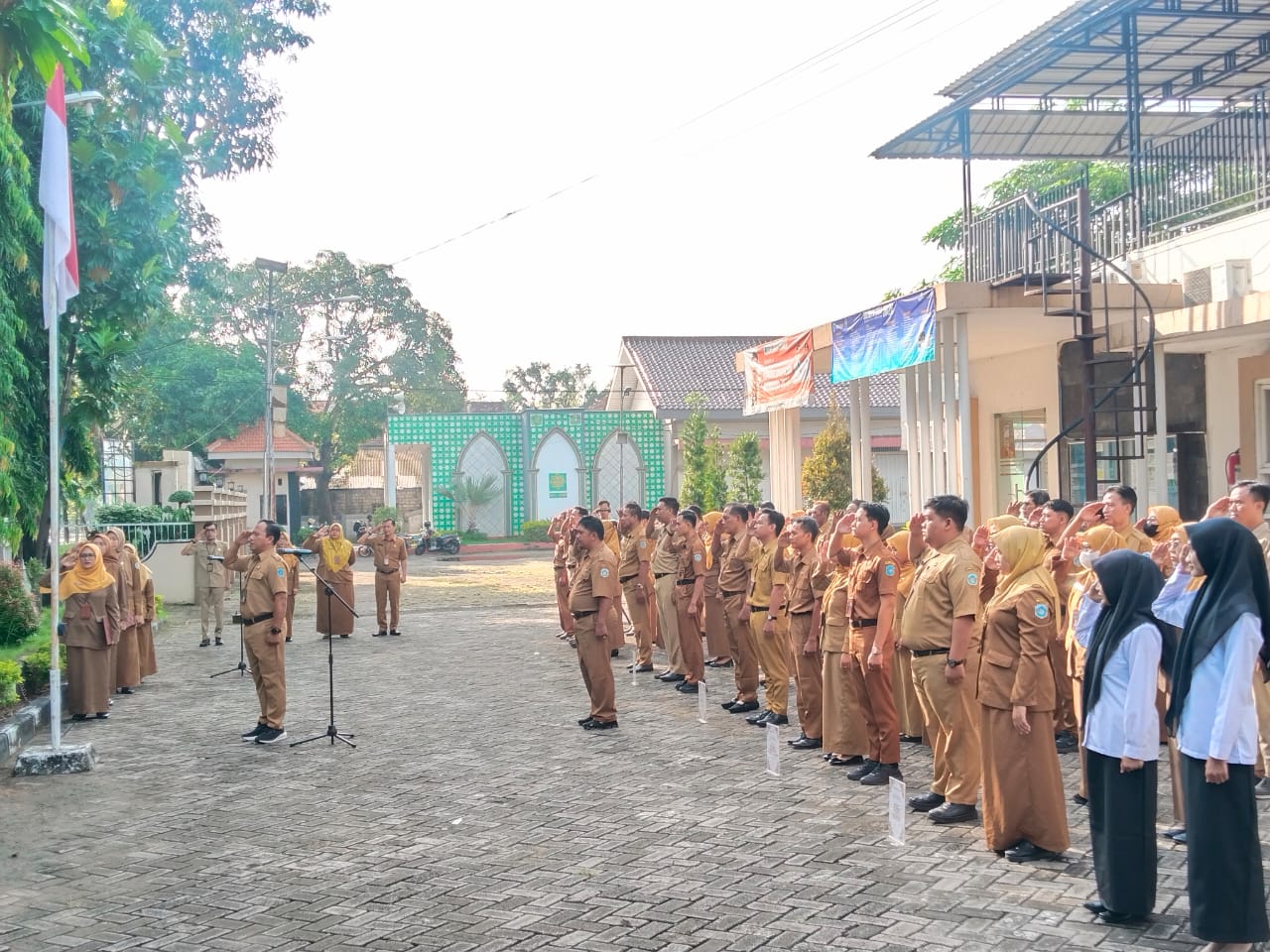 Foto: APEL PAGI DISNAKER LAMONGAN