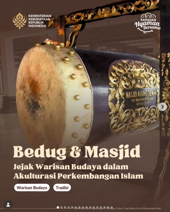 Foto: Bedug dan Masjid