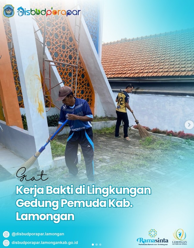 Foto: giat kerja bakti di gedung pemuda