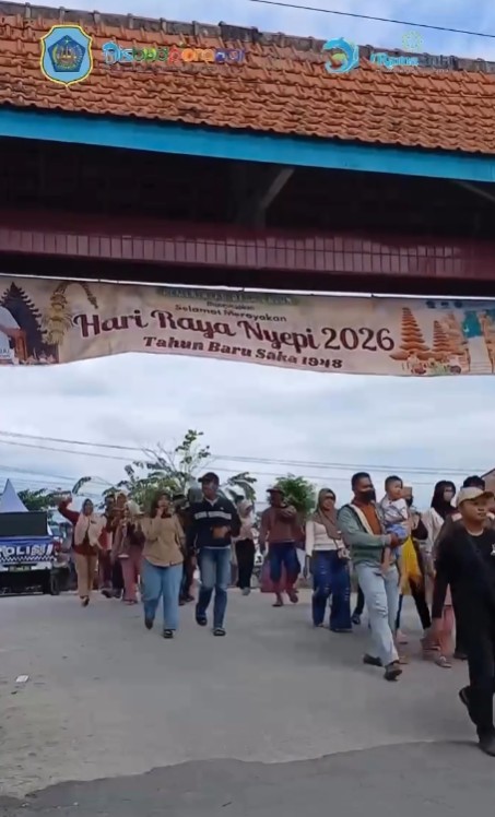 Foto: Sobat Lamongan Tourism, tahu nggak sih kalau di Desa Balun, Kecamatan Turi, kita bisa melihat indahnya keberagaman Indonesia secara langsung?