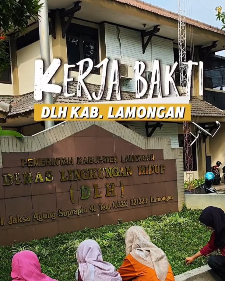 Foto: Kerja Bakti DLH Kabupaten Lamongan