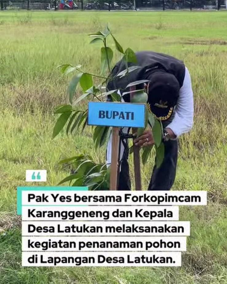 Foto: Penanaman Pohon di Desa Latukan