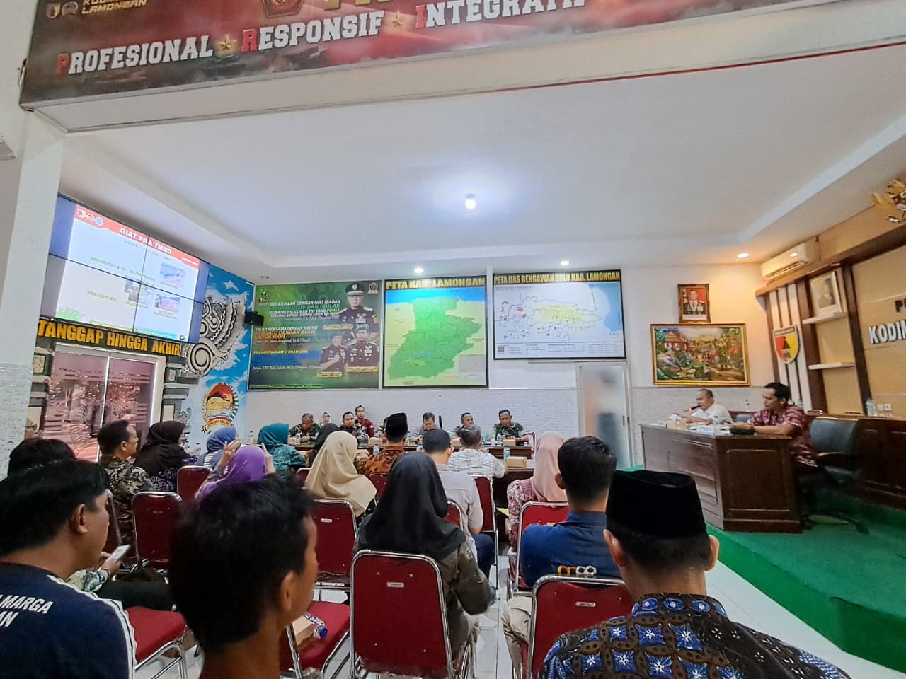 Foto: DPKH Lamongan Hadiri Rapat Koordinasi Persiapan TMMD ke-129 Tahun 2026 di Desa Tlemang
