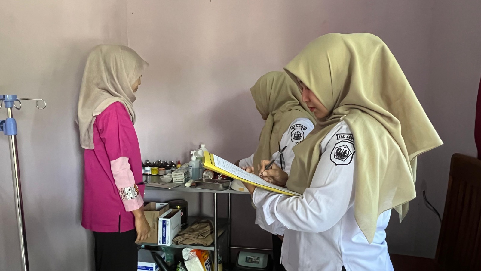 Dinas Peternakan Lamongan Tinjau Lokasi Praktik Dokter Hewan untuk Penerbitan SIP