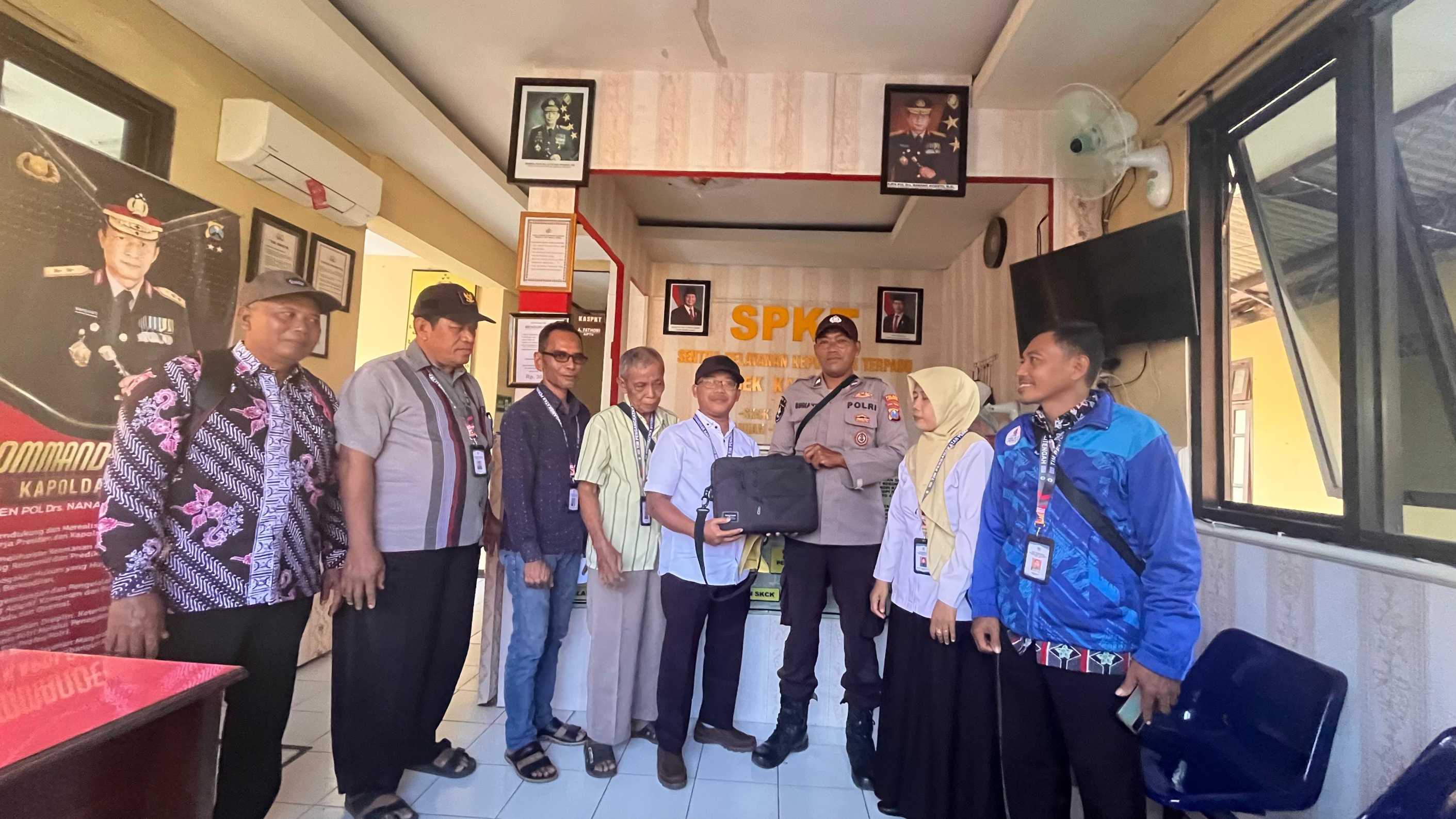 Foto: Proses Input Soal Seleksi Perangkat Desa Tunjungmekar Berjalan Tertib dan Aman