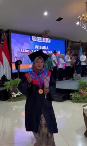 Selamat dan sukses kepada peserta Wisuda Sekolah Orang Tua Hebat (SOTH) angkatan ke-7 Tahun 2026