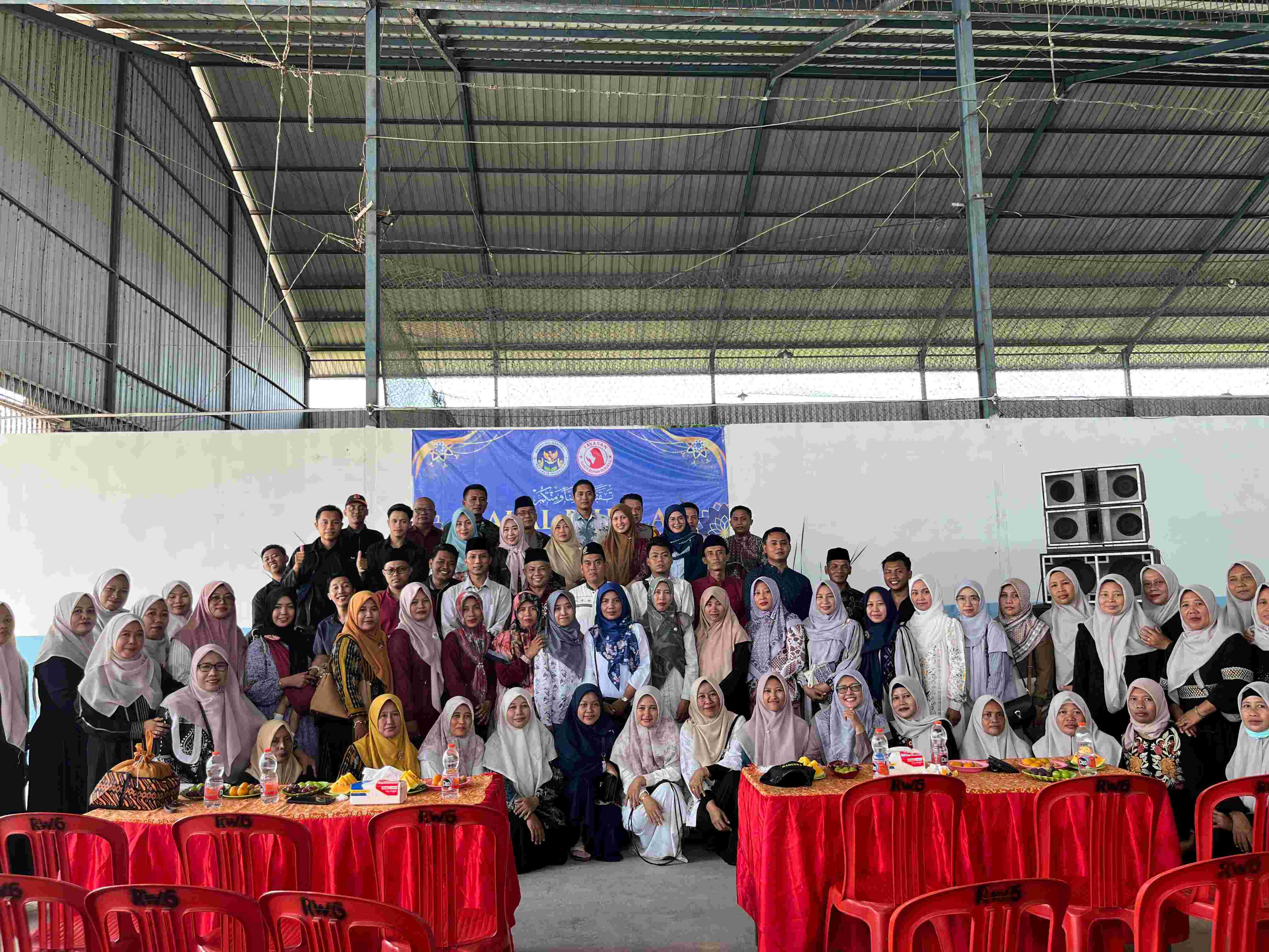 Foto: Halal Bihalal SPPG Yayasan Bakti Bunda Berjaya Pererat Silaturahmi di Desa Kendalkemlagi